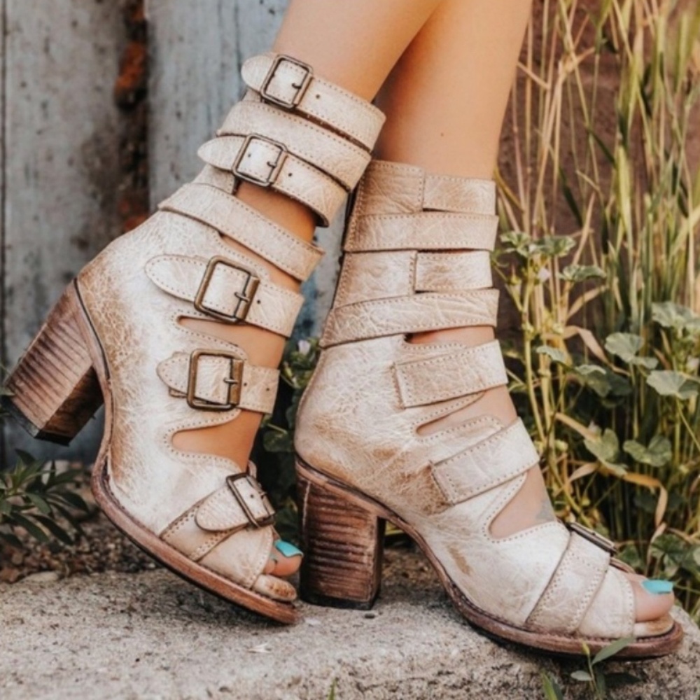 Freebird By Steven | Bond Sandal Taupe Size 9